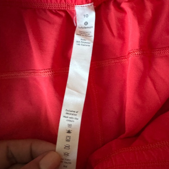 Lululemon pants - Picture 2 of 5